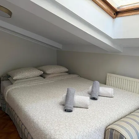 Old Town Apartment 아파트